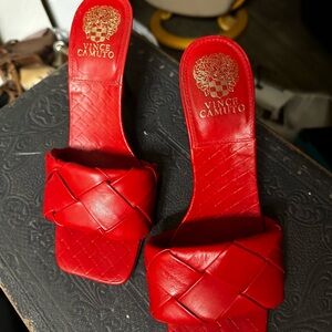 VINCE CAMUTO
Brelanie Braided Strap Sandal In Cherry Berry. Like New Condition